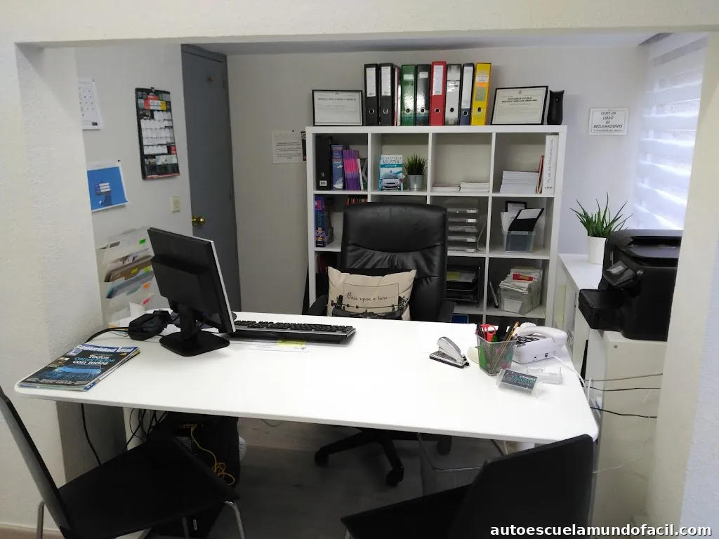 AUTOESCUELA ALCAÑIZ