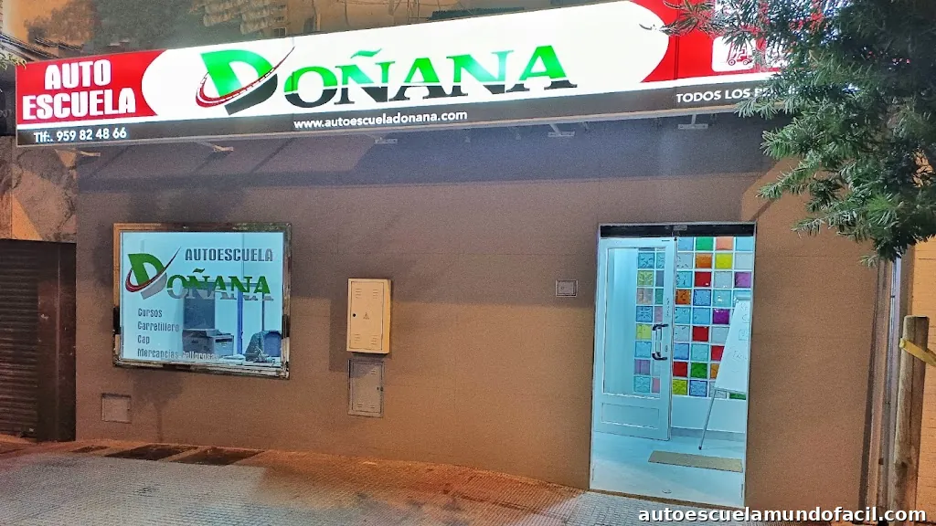 AUTOESCUELA DOÑANA (Isla Chica)