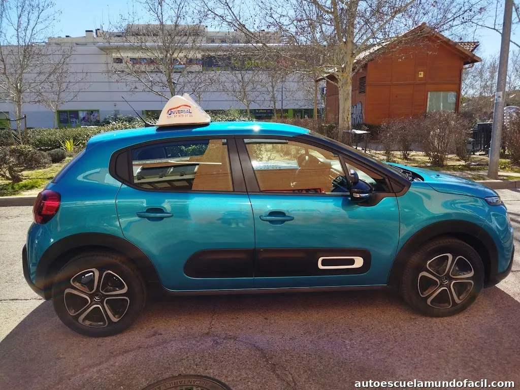 Autoescuela Universal Rivas