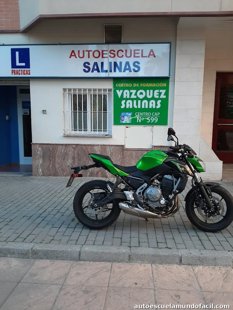 Autoescuela Salinas / Centro de formación Vázquez Salinas