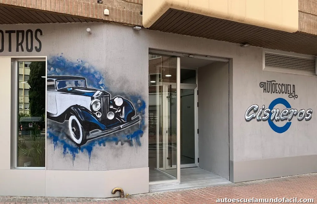 AUTOESCUELA CISNEROS