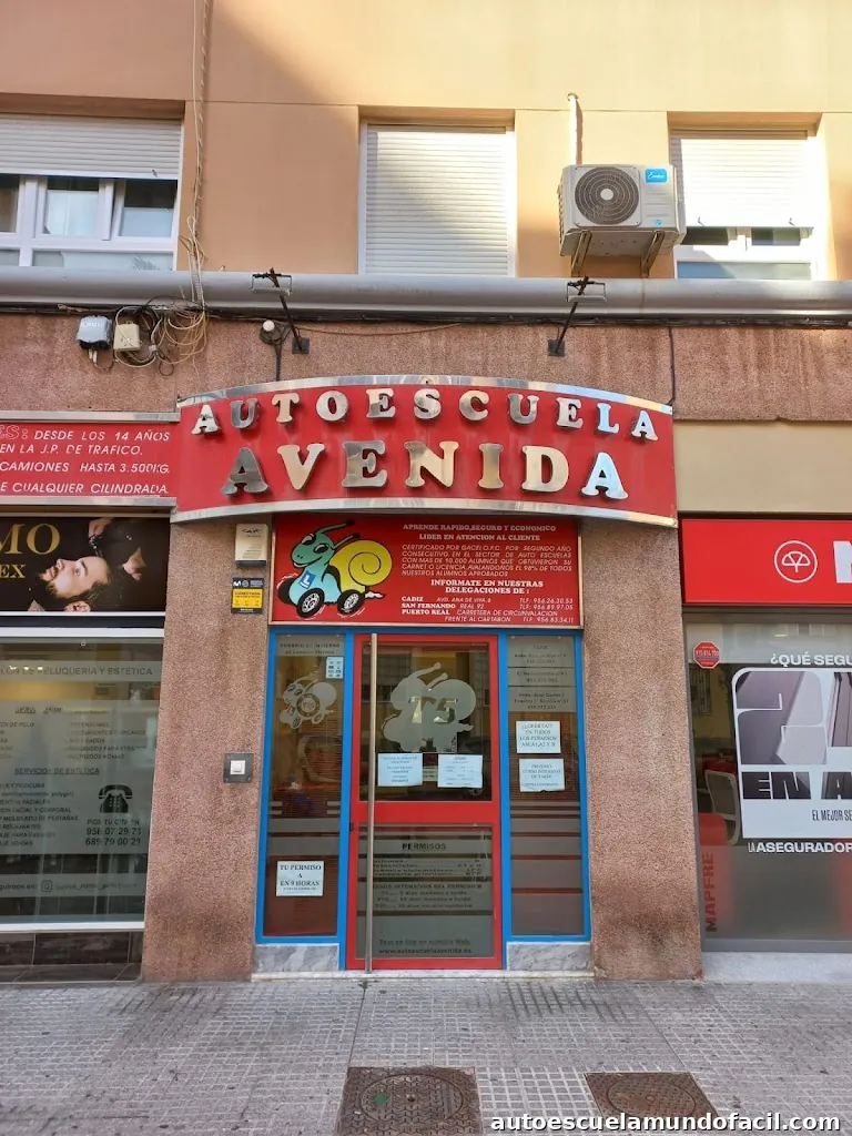 Autoescuela Avenida