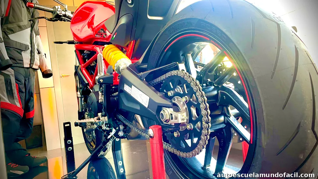 GT Autoescuela & MotoEscuela MotoGP