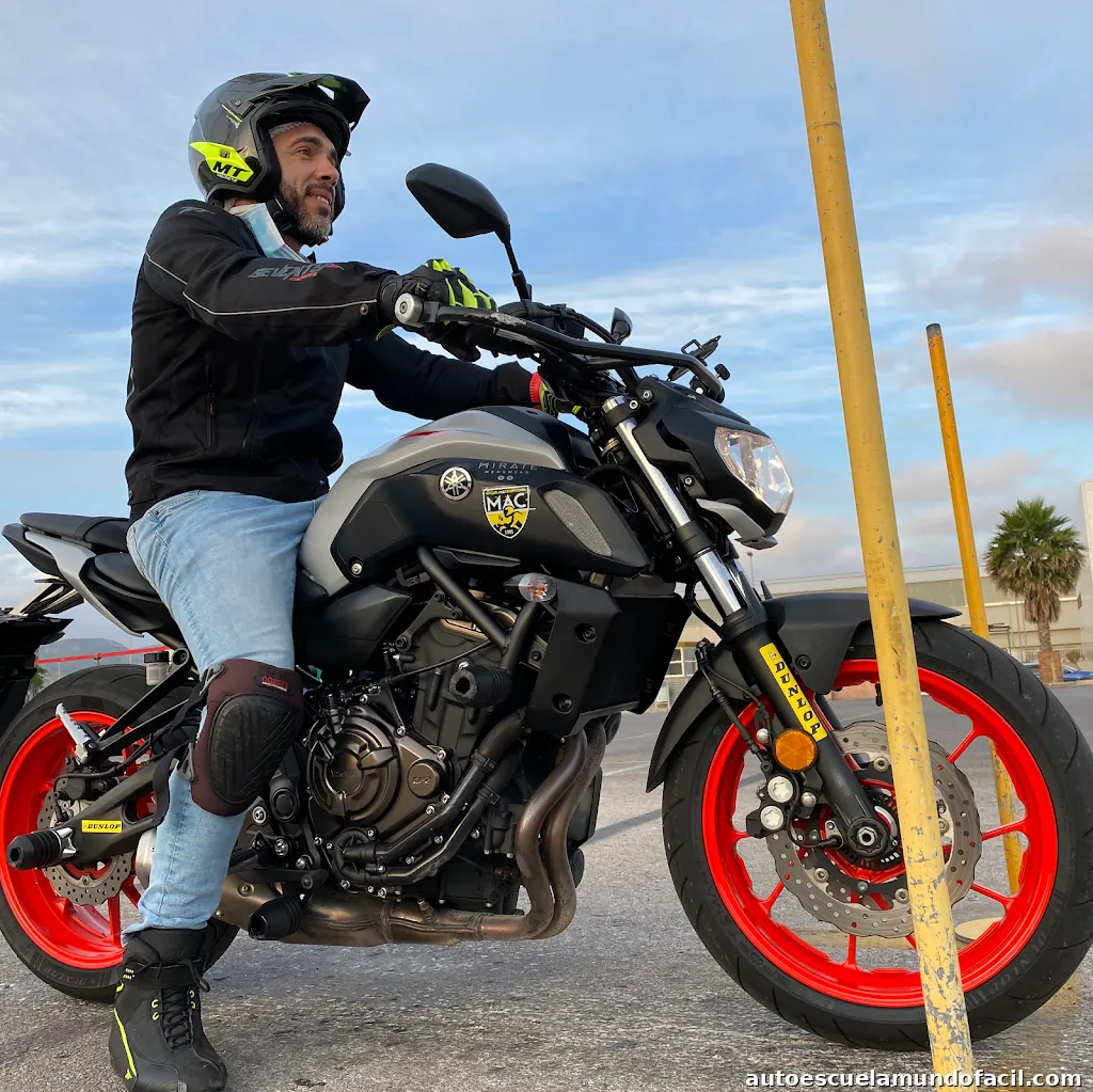 MAC Escuela de Conducción Autoescuela