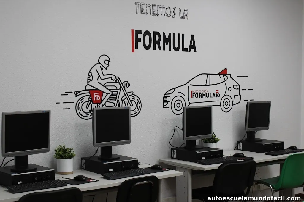 Autoescuela Fórmula 10 - Autoescuelas Vigo - Pintor Laxeiro, 4