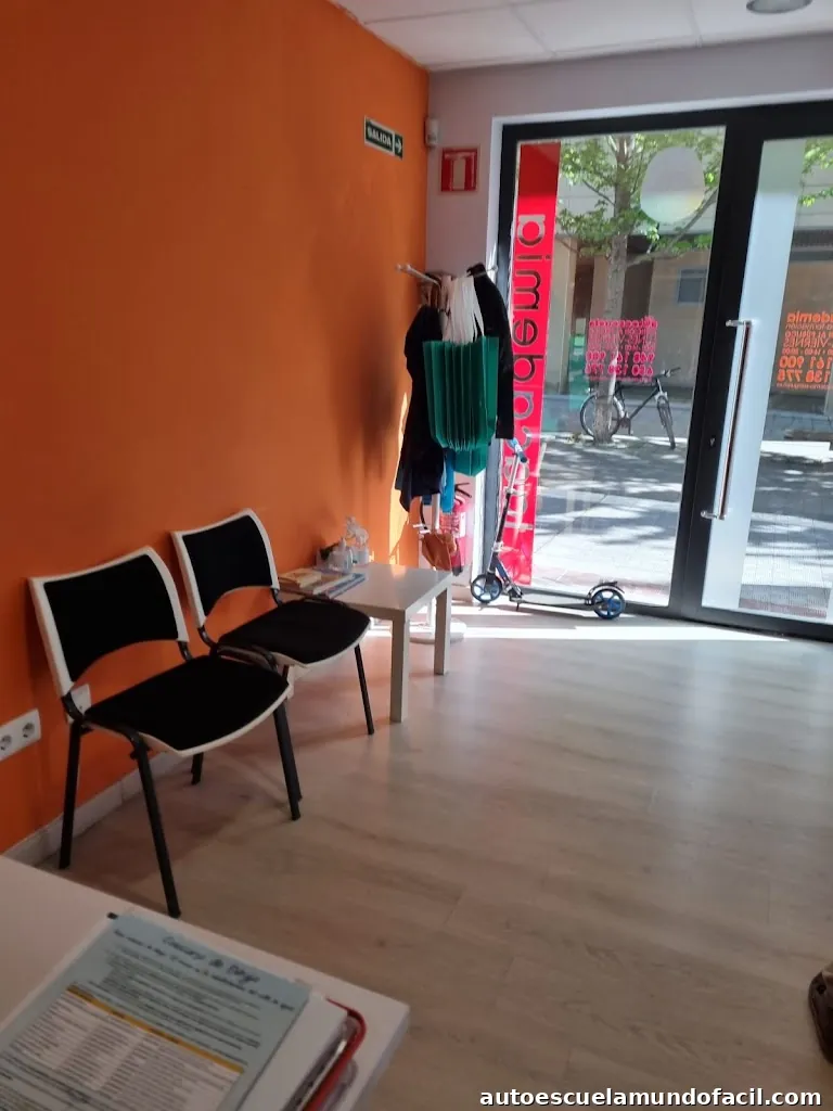 Autoescuela LOBI-SARRIGUREN