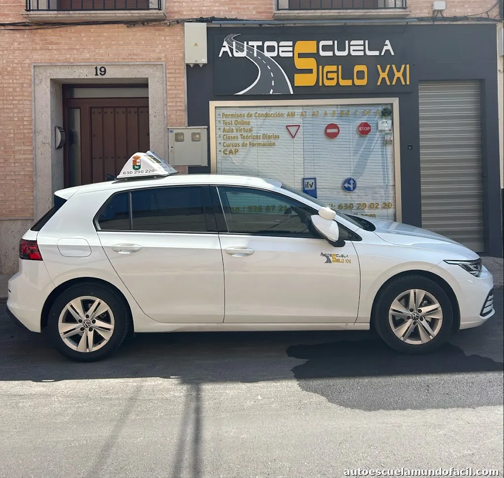 AUTOESCUELA SIGLO XXI