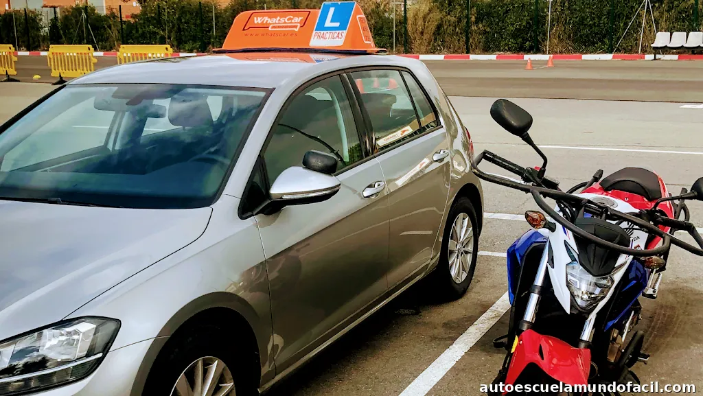 Autoescoles Whatscar