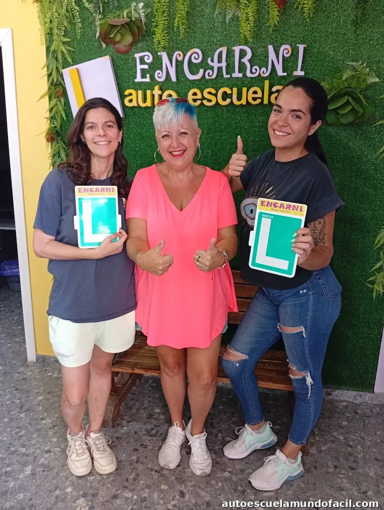 AUTOESCUELA'S ENCARNI 3