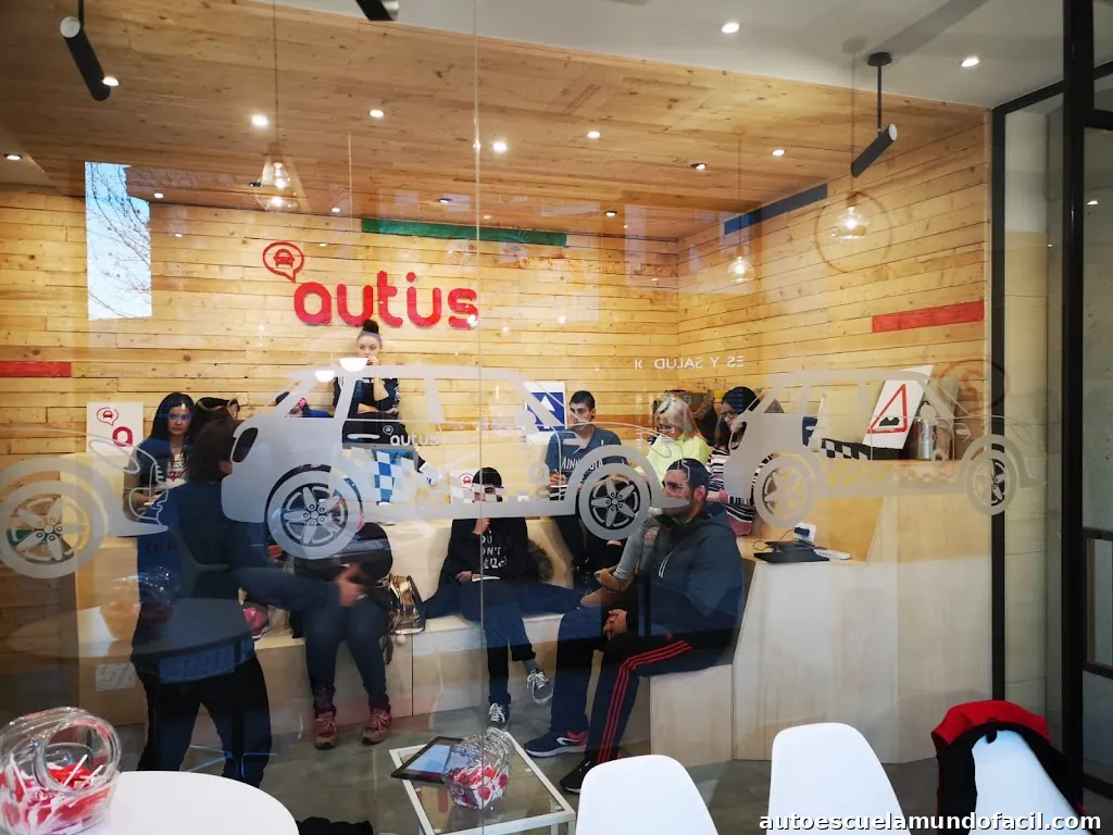 autius autoescuela Monzón