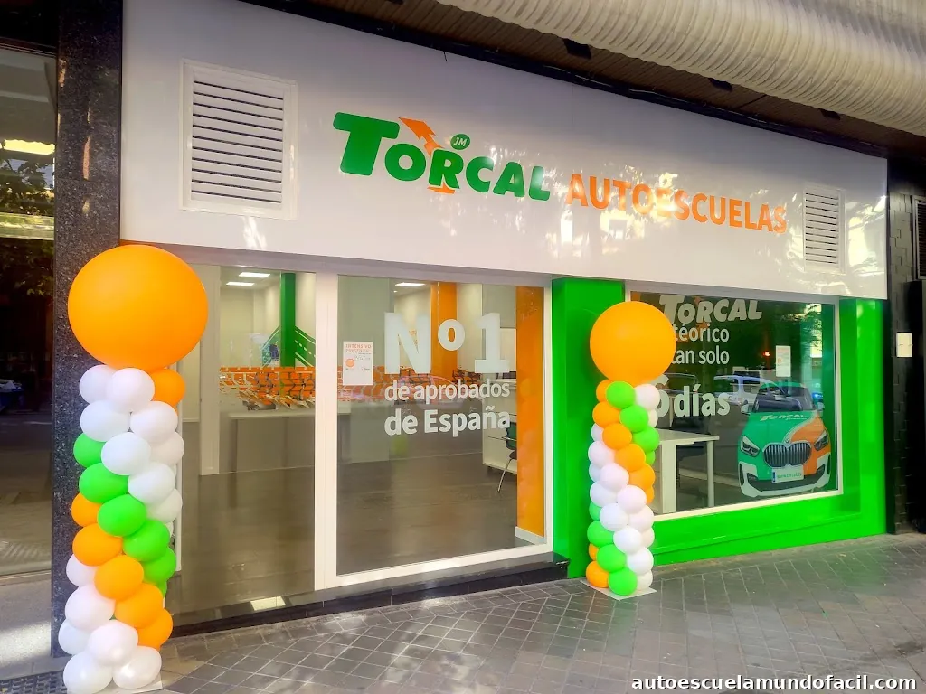 Torcal Formación - Granada, Plaza de toros | Autoescuela